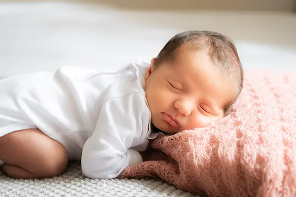 Newborn Shooting zuhause als Homestory