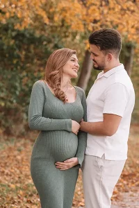 Herbstliches Babybauch Shooting in München
