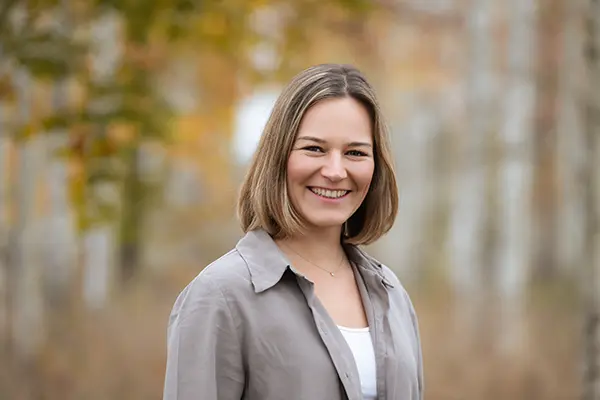 Fotograf Portrait fotografiert Frau im Portrait Shooting München