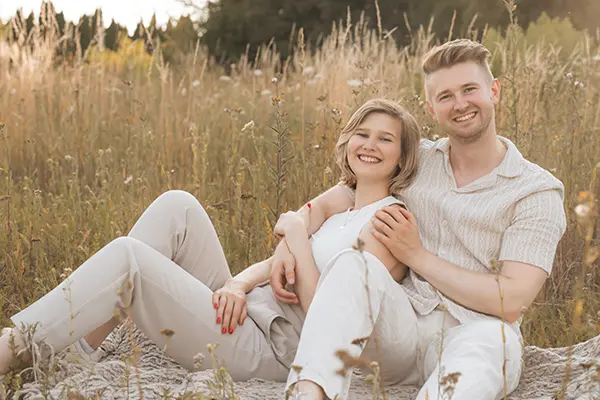 Engagement Fotoshooting München im Freien
