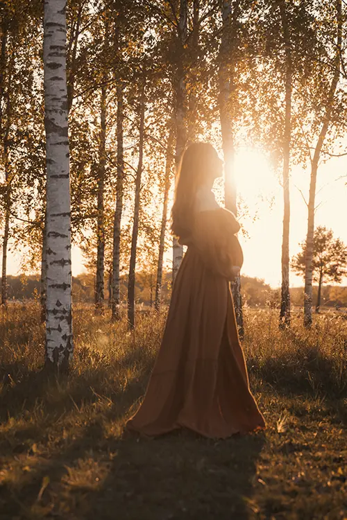 Gegenlicht und Sonne im Babybauch Shooting München Gegenlicht und Sonne im Babybauch Shooting München