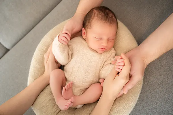 Newborn Shooting in den ersten 14 Tagen